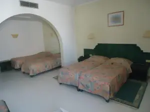 Hotel Mezri