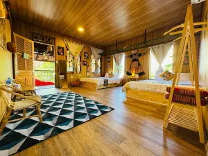 Cozy Haven-Lotus Room & Sunshine Windows