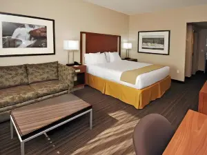 Holiday Inn Express & Suites Vaughan-Southwest