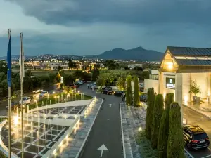 Hotel Nikopolis