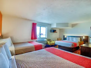 Motel 6 Percival, IA