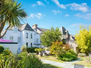 ホテル トレトゥール レ オルム, ジ オリジナルズ ルレ