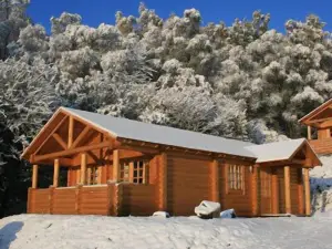 BCC Loch Ness Log Cabins