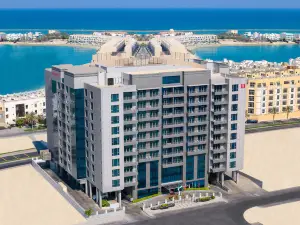 Ramada Hotel & Suites by Wyndham Amwaj Islands Manama