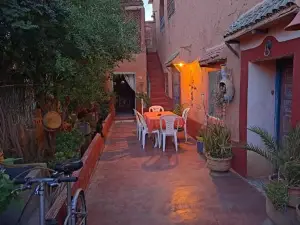 Dar Joud