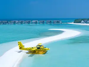 Four Seasons Resort Maldives at Landaa Giraavaru