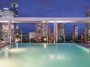 Novotel Miami Brickell