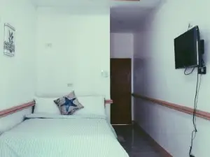 Villa Loreta Beach Resort