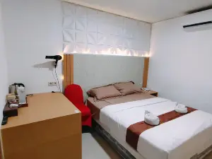 Votel Hotel De'Pratnya Kediri