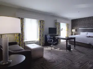 Hampton Inn & Suites Columbus/University Area