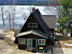 Great Sacandaga Lakefront Home with 100 feet of deep water access