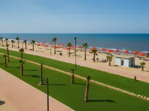 Simple Beachfront Spot