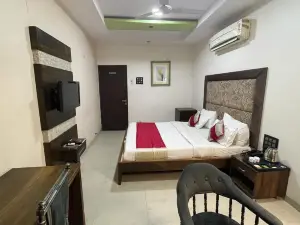 Hotel Ranjeet Akola