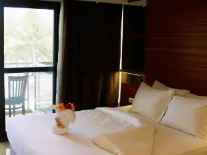 Nambis Inn