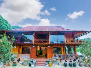 Bac Ha Lodge Retreat
