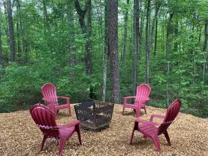 Charming 2-bedroom container house in lovely Mentone with WiFi, AC, NO PETS