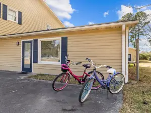 Luxury Boutique Style Rentals located in the Village of Oriental.