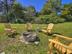 Updated Brevard Home - Close to Downtown!