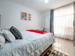 Refreshing Spacious Villa -20 minutes to Tsavo park