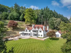 คิงส์ลีย์ เฮาส์