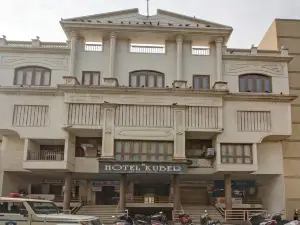 Hotel Kuber