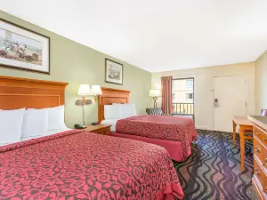 Days Inn by Wyndham Florence/I-95 North