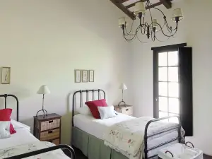 Dos Lunas Horse Riding Lodge