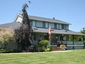 Mt Bakerview Bed and Breakfast