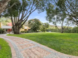 Hotel Rancho San Diego Grand Spa Resort