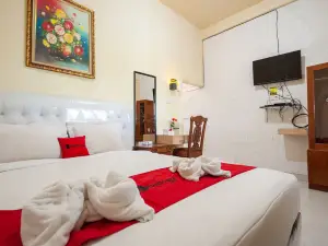 RedDoorz Syariah Near Tirtasari Sonsang Dan Banto