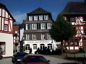 Liebezeit - Ehemals Hotel Dillenburg