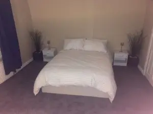 Dine & Rest 1 bedroom apartment at little India