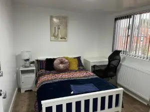 Studio 22 Lower Road Beeston