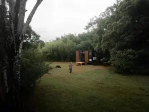 Huntingdon House by Tiny Away