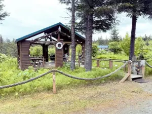 Lost Anchor Cabins - Ocean-View Cabins on the Bluff