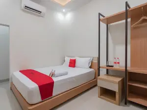 RedDoorz Syariah @ Boemi Guesthouse Tasikmalaya