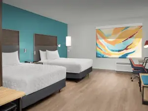 Tru by Hilton North Richland Hills DFW West