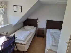 納克波瓦德拉赫姆飯店