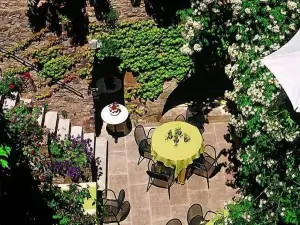 Hôtel la Fête en Provence