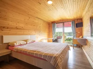 Akyaka - Akbuk Fullmoon Bungalow Camping