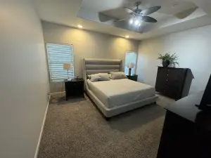 Spacious 4-bedroom house in Omaha/Gretna area