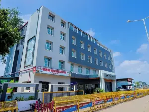 Max Hotels Prayagraj