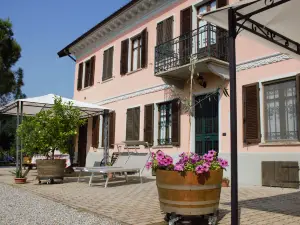 Casa Dei Ciliegi I - Old Farmhouse in the Basso Monferrato