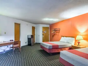 Motel 6 Grand Rapids, MI - Northeast