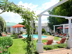 A Tapestry Garden Guest House