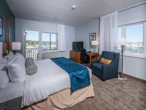 Rockland Harbor Hotel