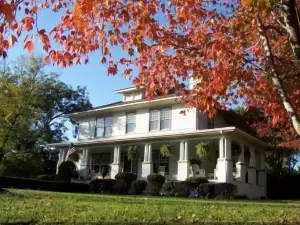 Hunter House Bed and Breakfast