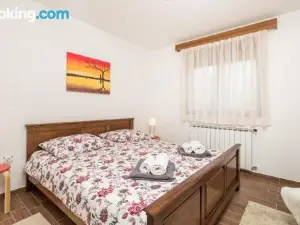 Amazing Home in Klanac with 1 Bedrooms and Wifi
