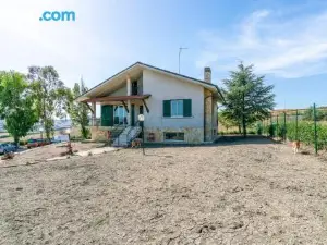 Cozy Home in Montenero di Bisaccia with House A Panoramic View