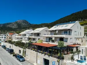 Apartments Villa Azzurra Bol